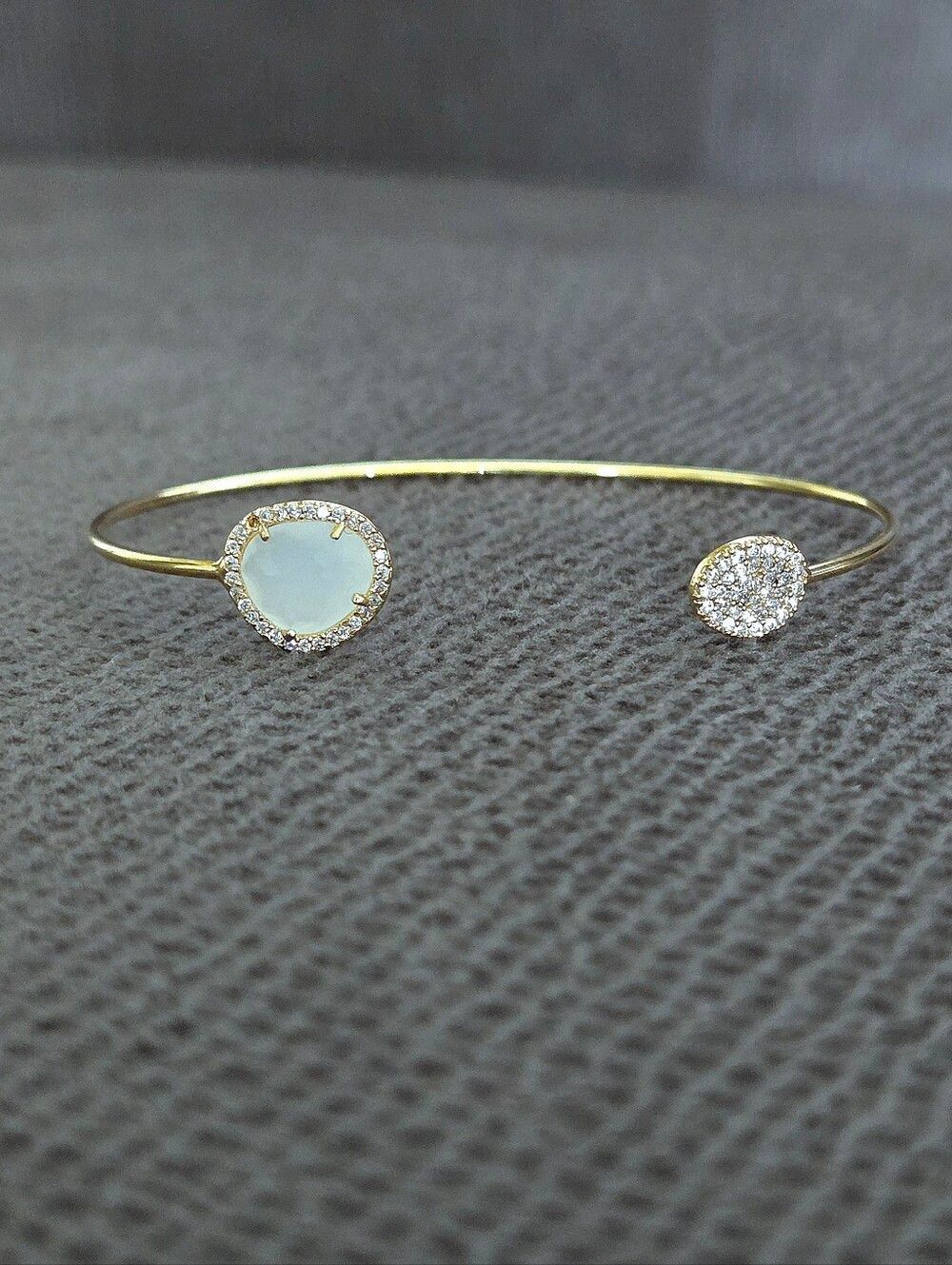 Dainty Open Ended Bracelet - NWOT - Picture 13 of 15